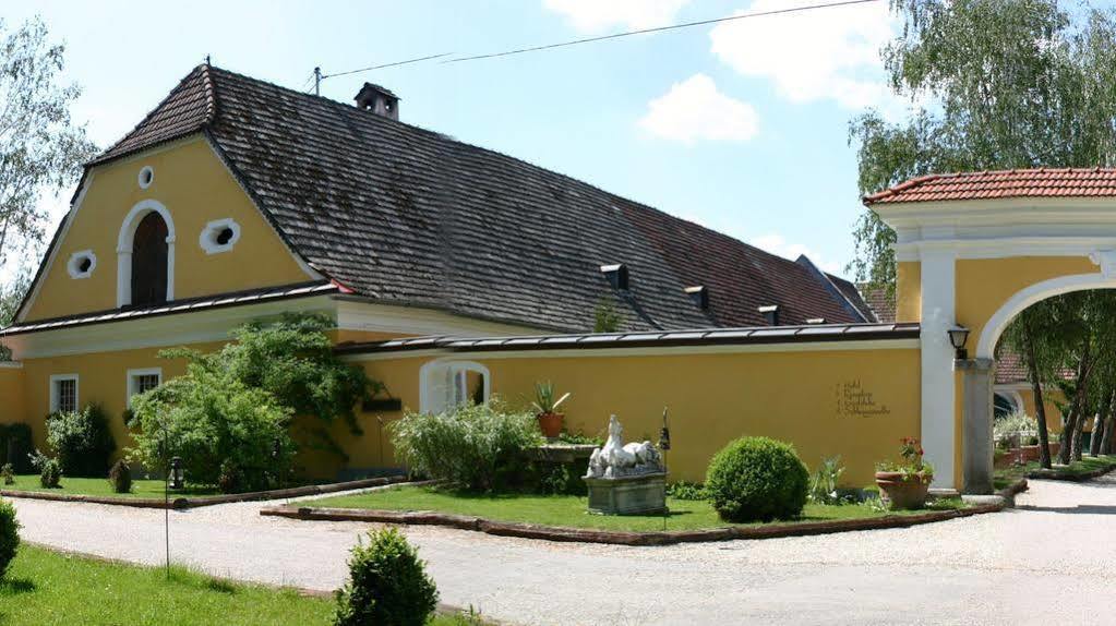 Schloss Muehldorf Feldkirchen an der Donau Kültér fotó